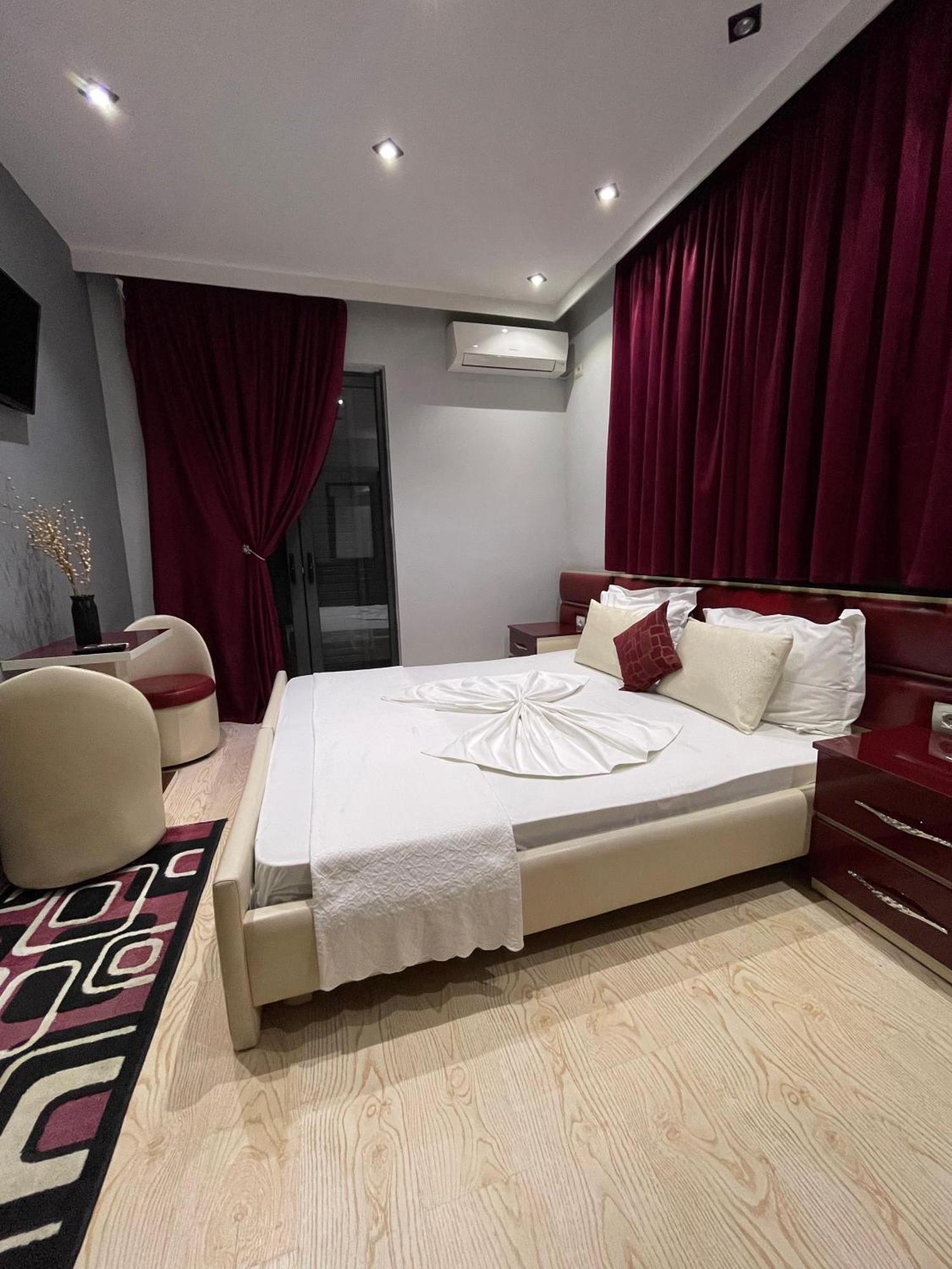 Hotel Selfo Dervisciani Εξωτερικό φωτογραφία